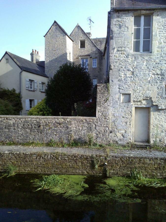L'Aure Bleue Lägenhet Bayeux Exteriör bild